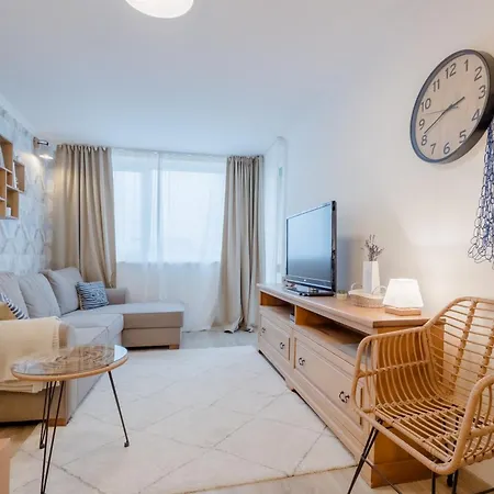 Cadet Bltn By Bltn Apartment Siofok